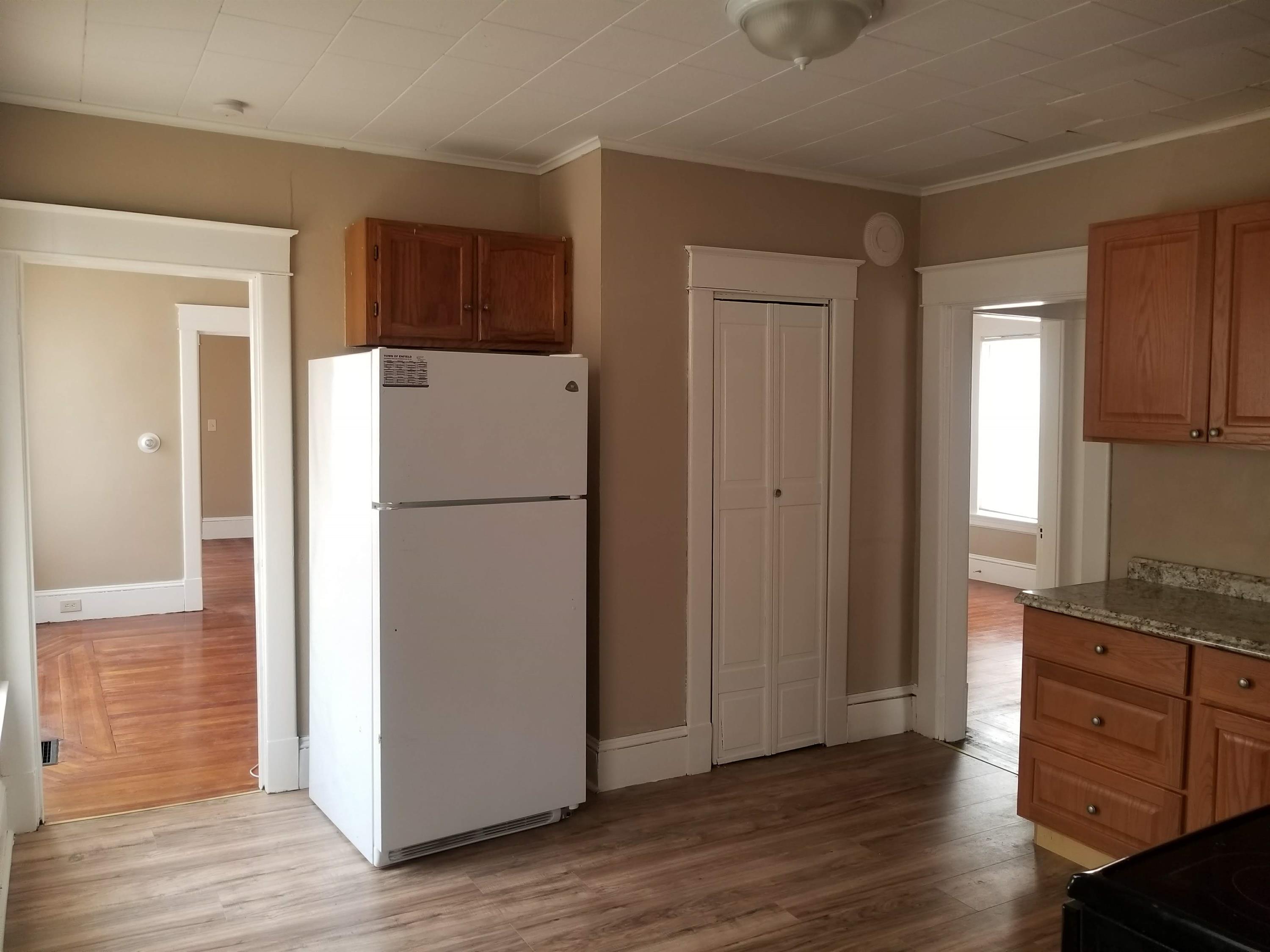 27 Fairview Avenue - 29